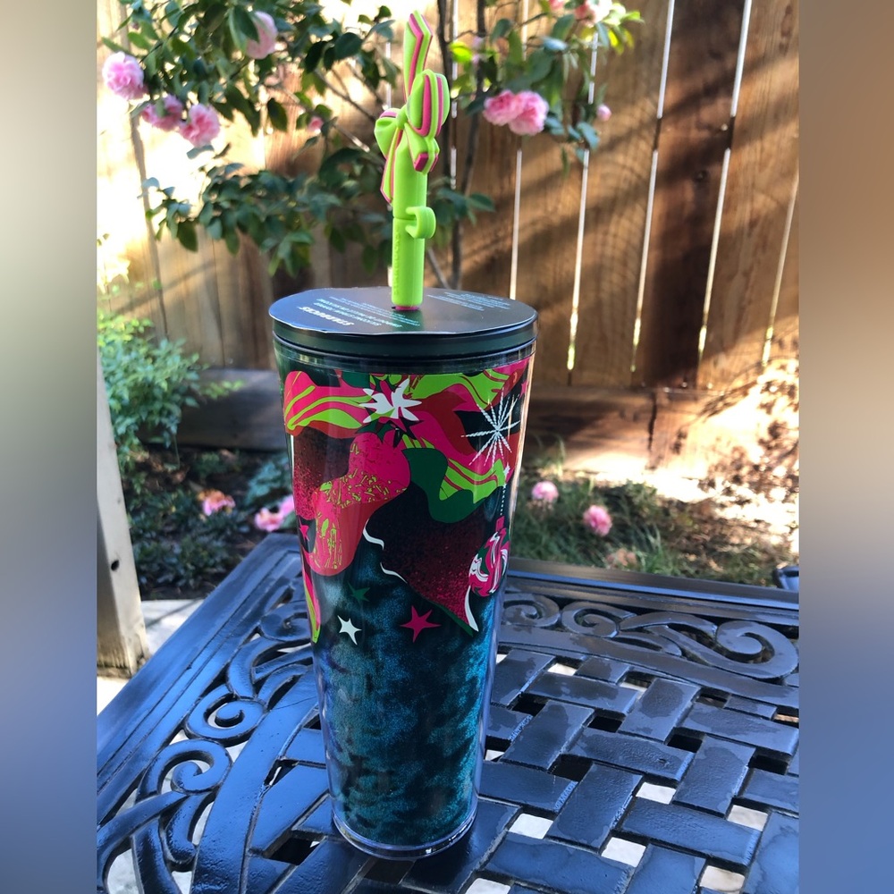 Starbucks Holiday Cup - NEW WITH TAGS Features straw and straw cover